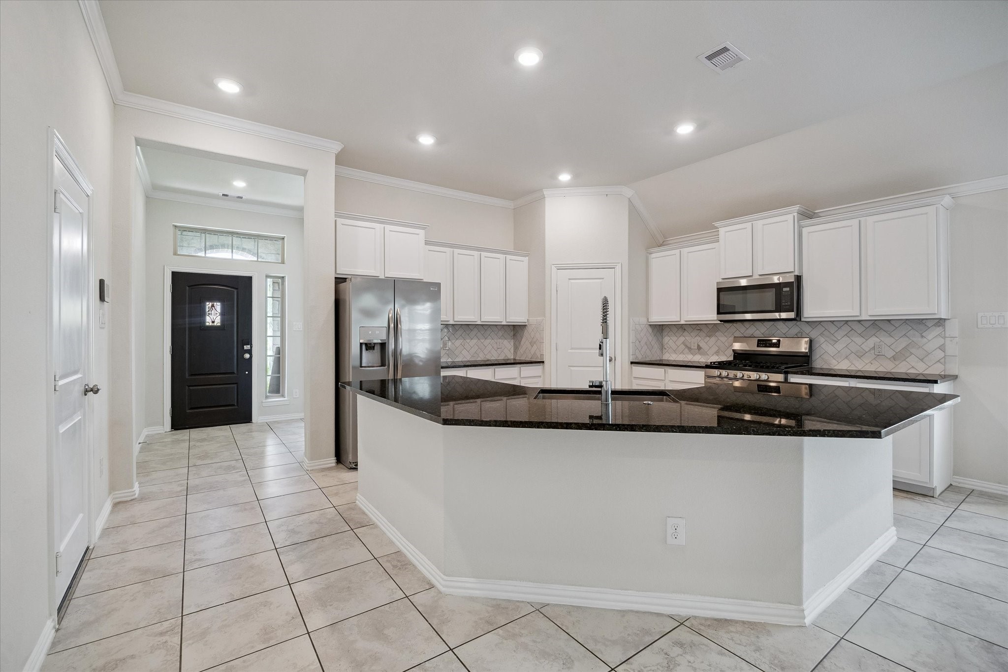 23816 Brenta Valley Drive Property Photo 11