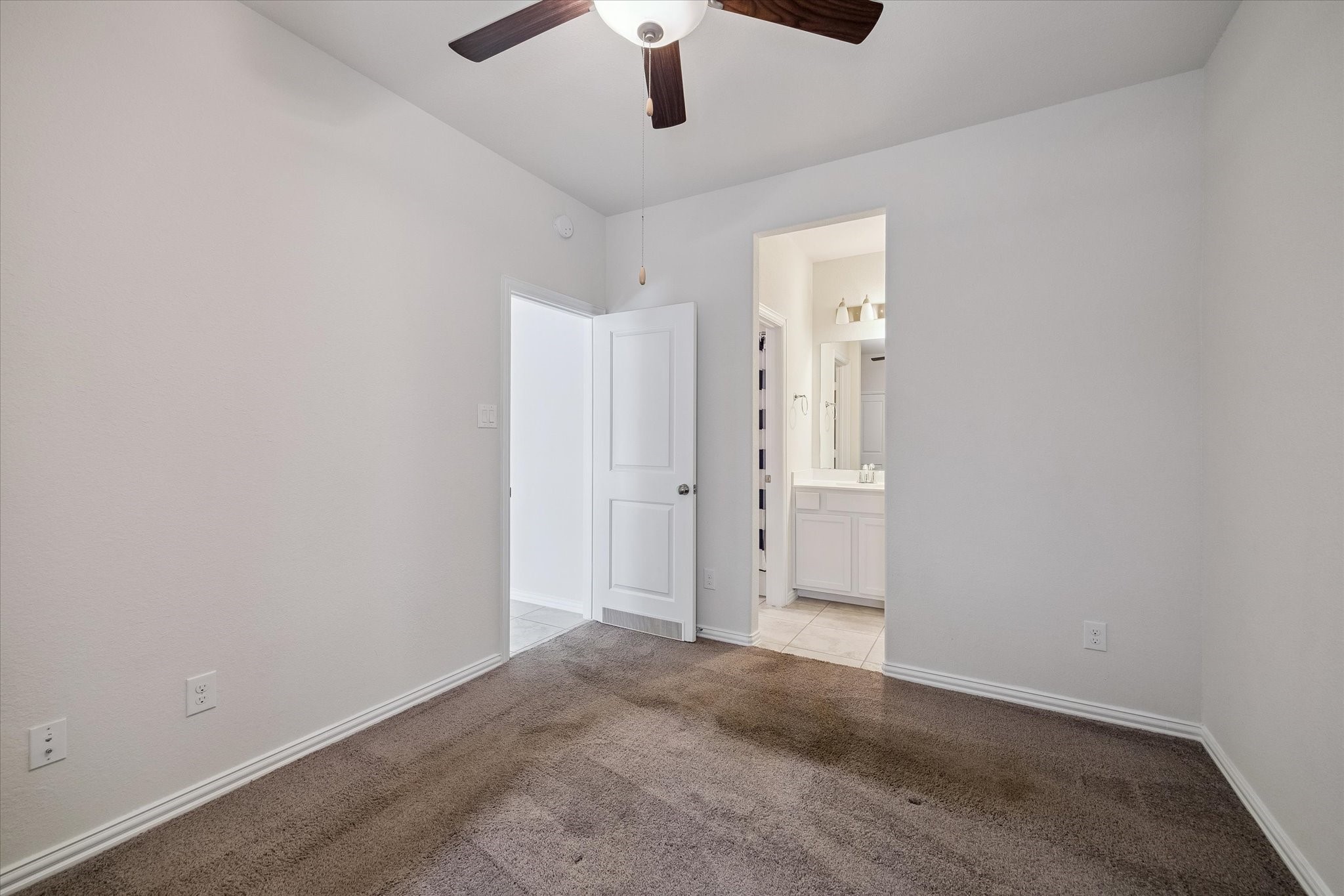 23816 Brenta Valley Drive Property Photo 15
