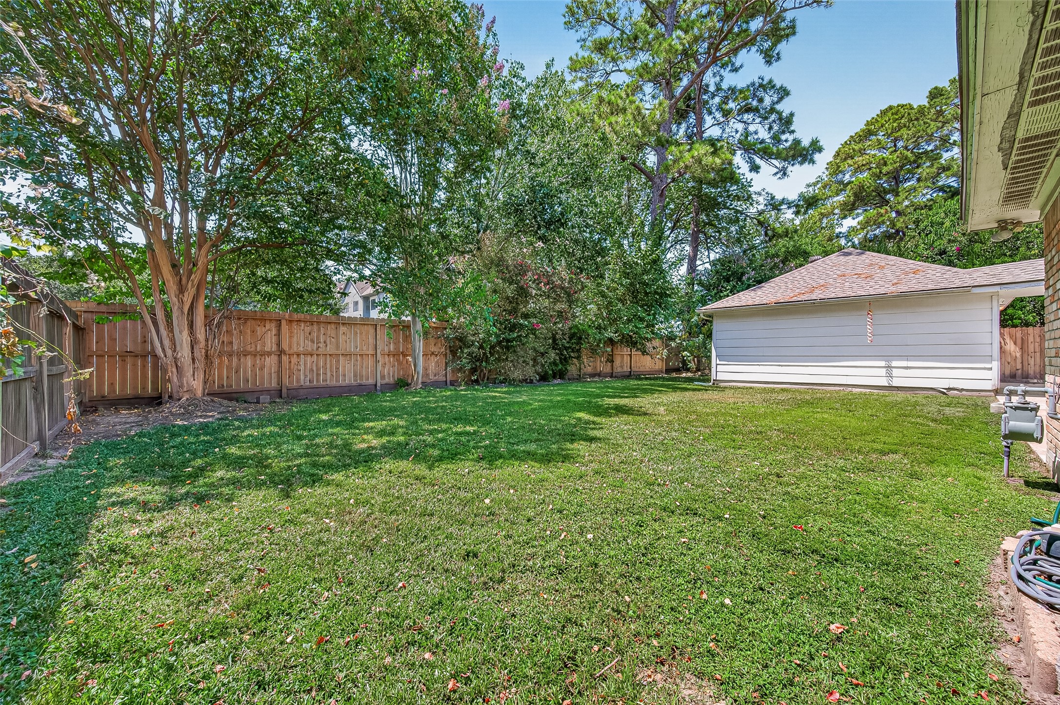 8215 Schaffer Ln Property Photo 46
