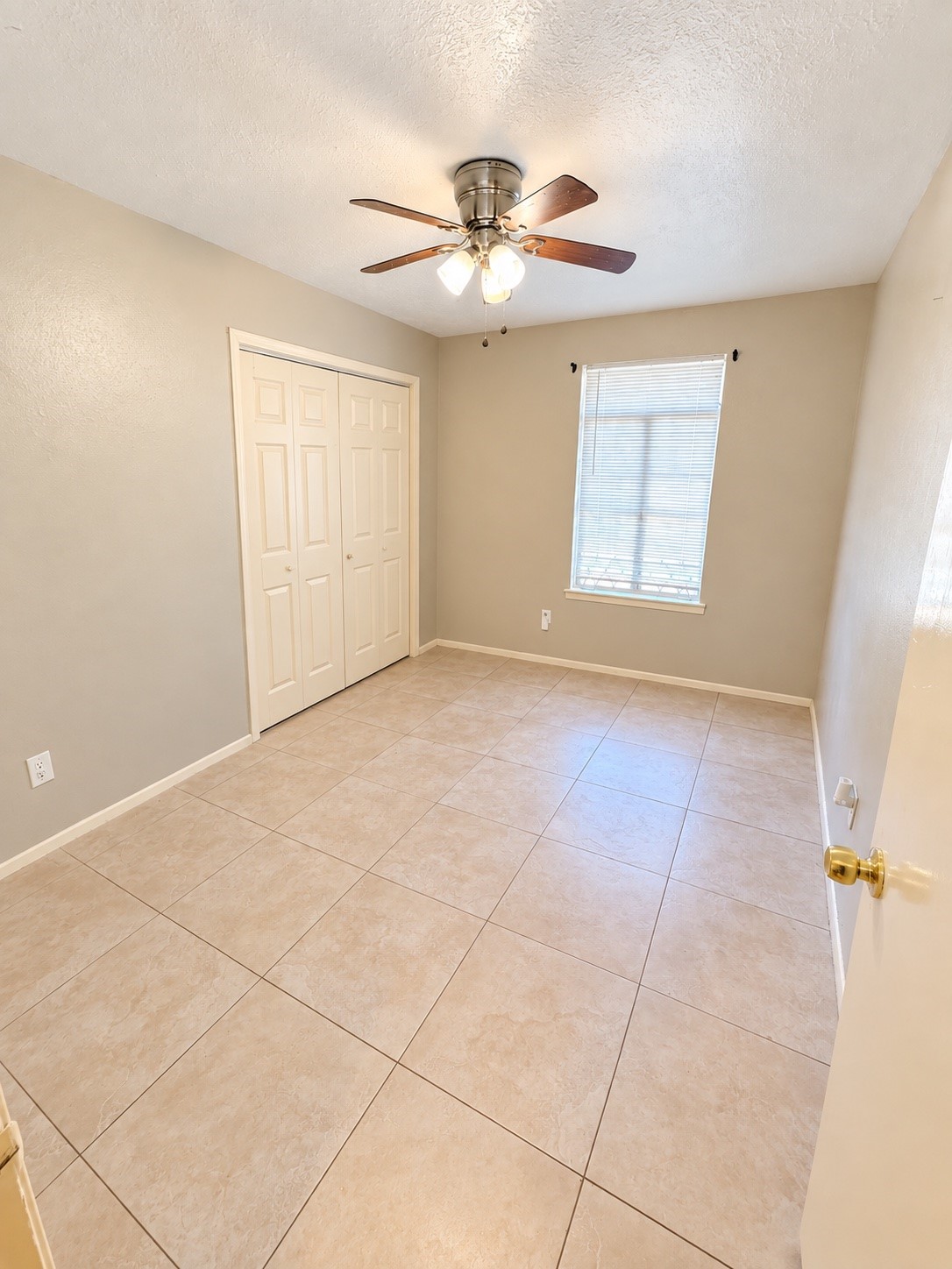 23135 Harpergate Drive Property Photo 12