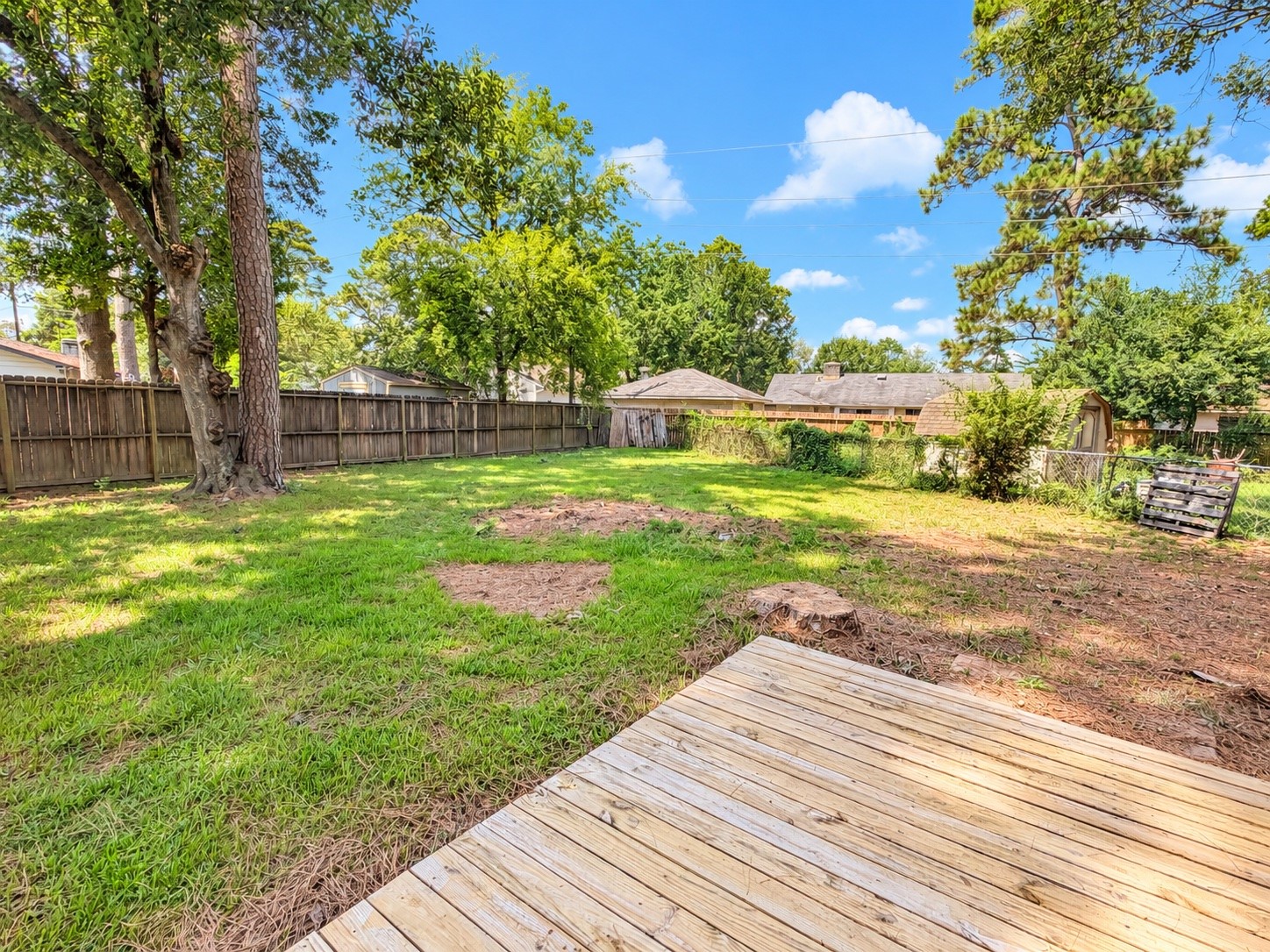 23135 Harpergate Drive Property Photo 15