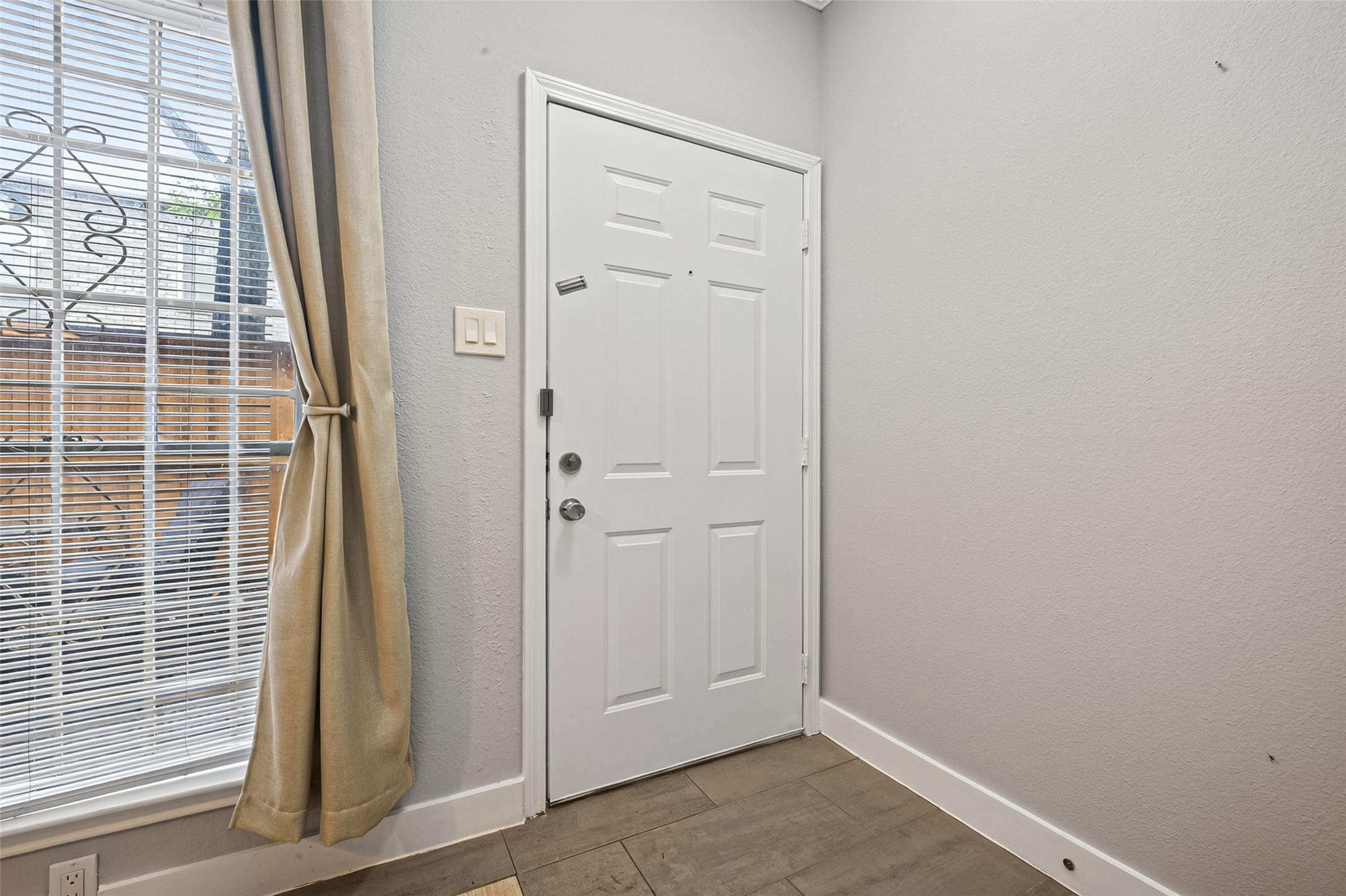 3780 Tanglewilde Street 309 Property Photo 6