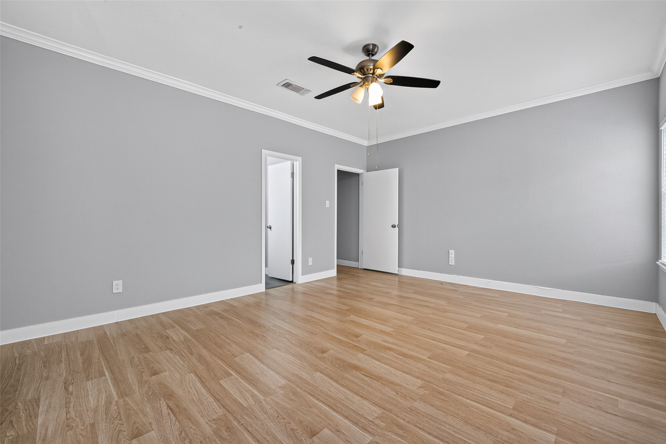 3780 Tanglewilde Street 309 Property Photo 21