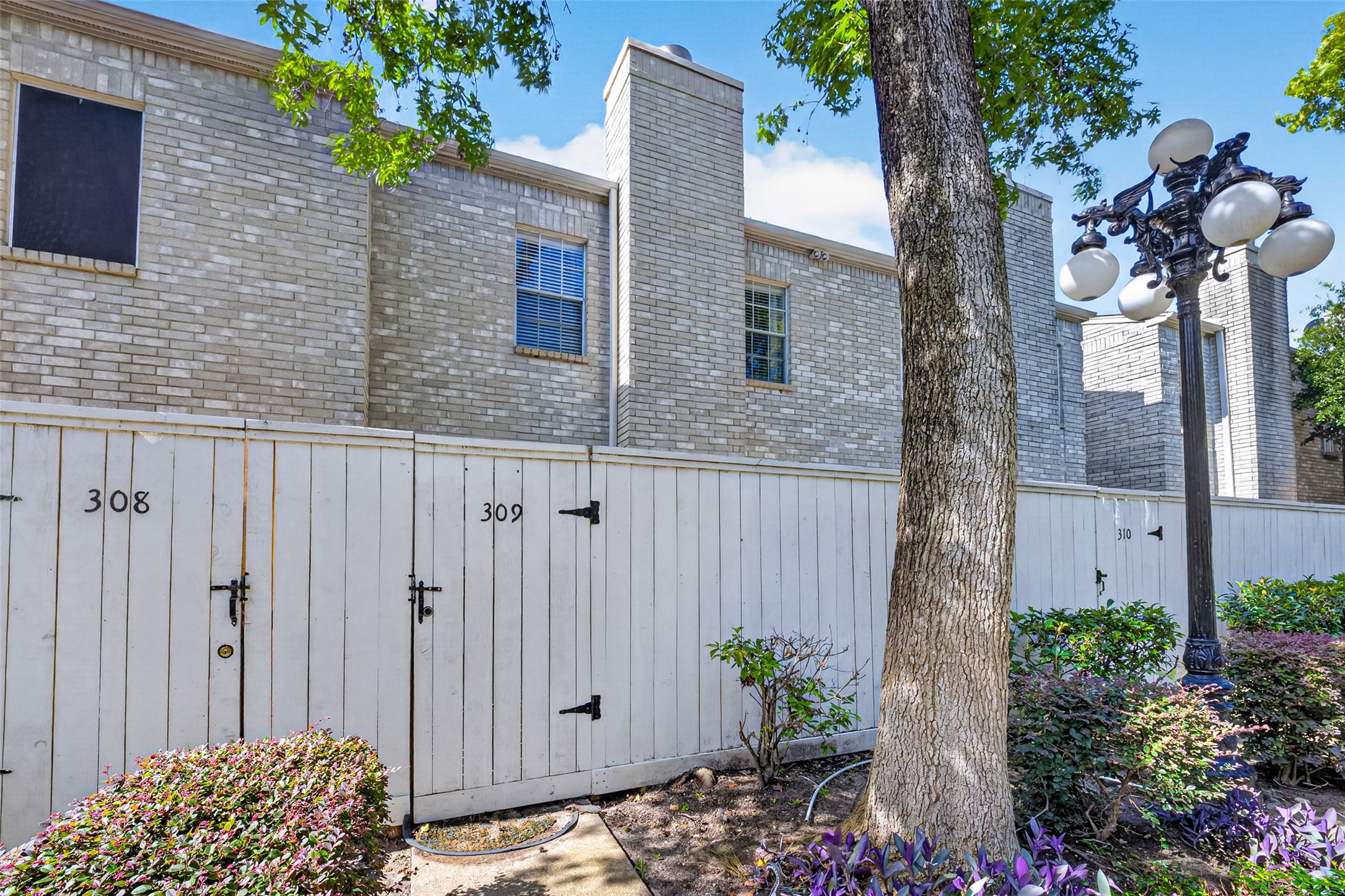 3780 Tanglewilde Street 309 Property Photo 42