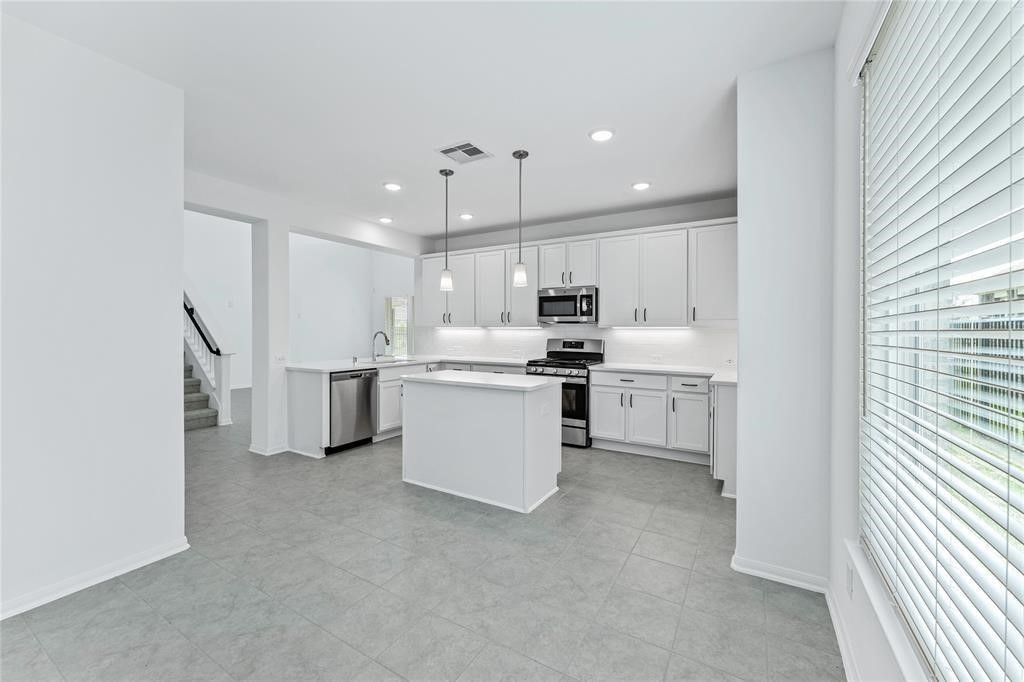 566 Long Beach Bay Drive Property Photo 14