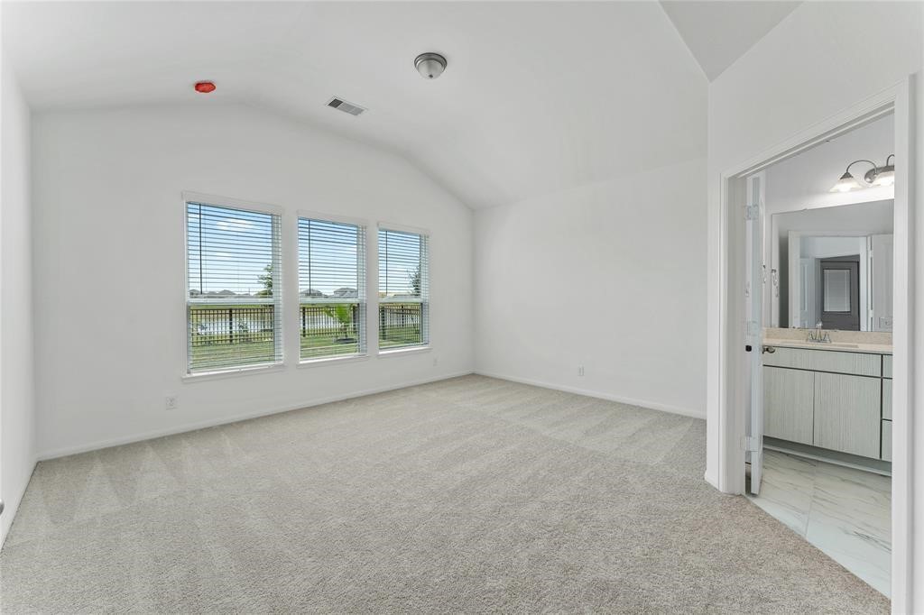566 Long Beach Bay Drive Property Photo 24