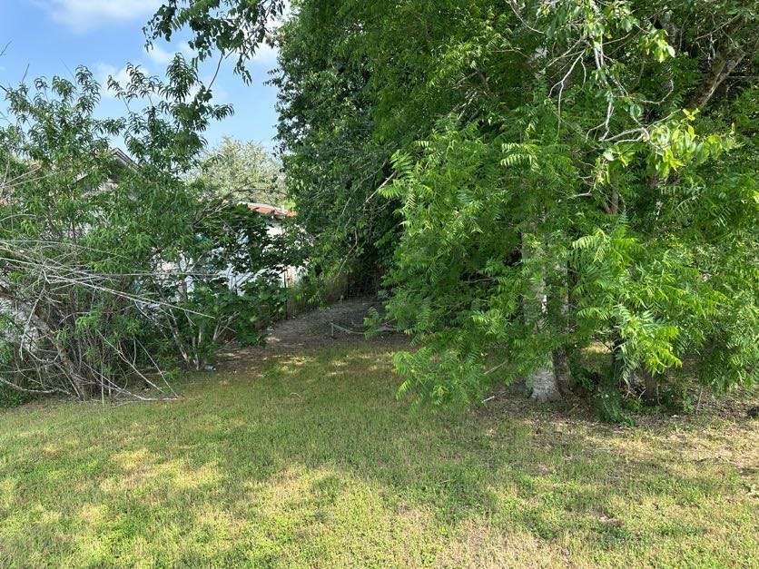800 Carter Street Property Photo 1