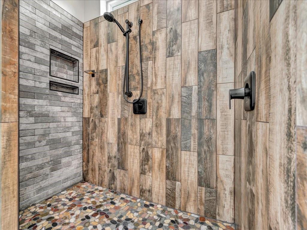 110 Saddle Creek Drive Property Photo 35