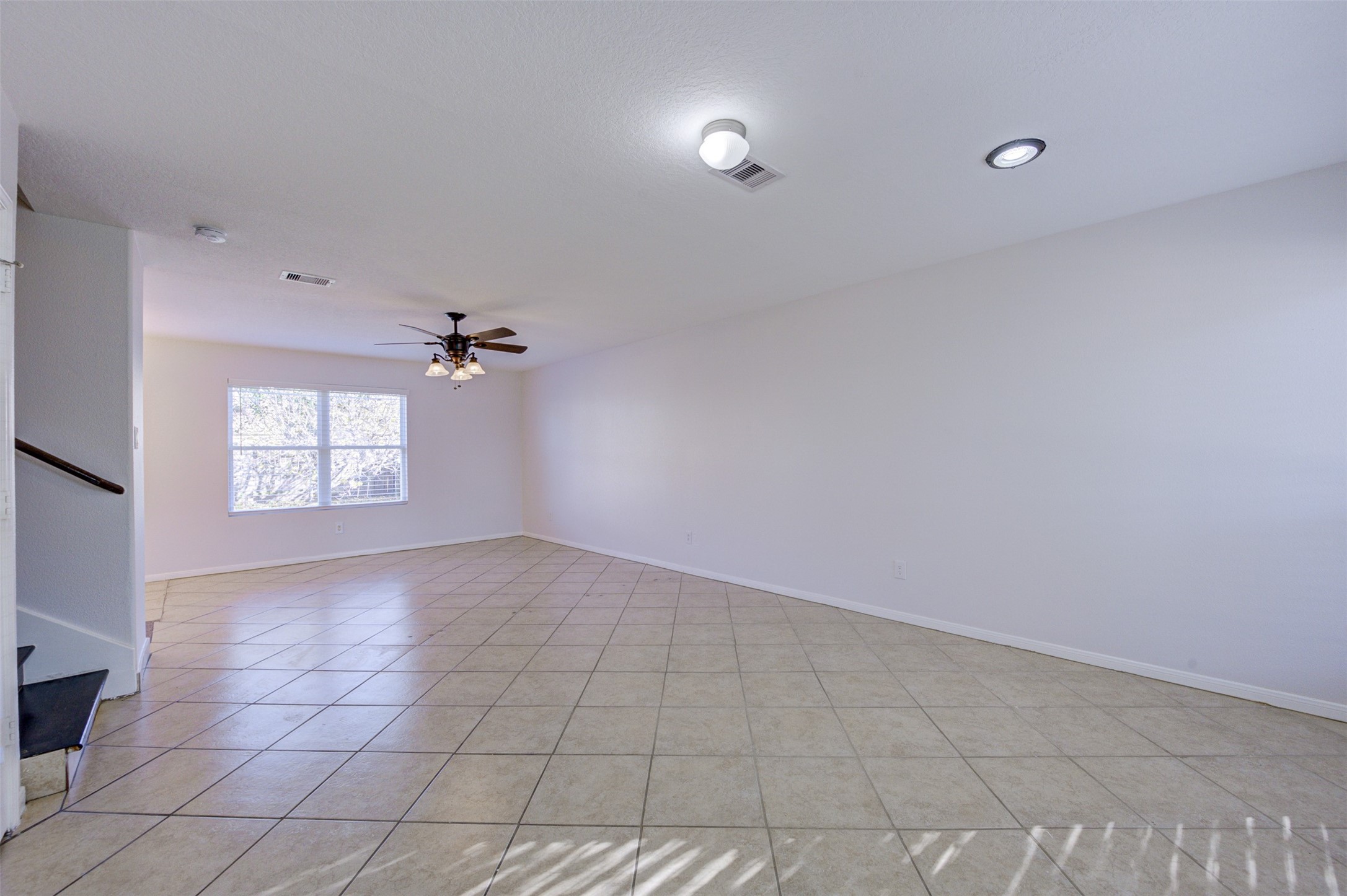 3118 Clipper Winds Way Property Photo 5