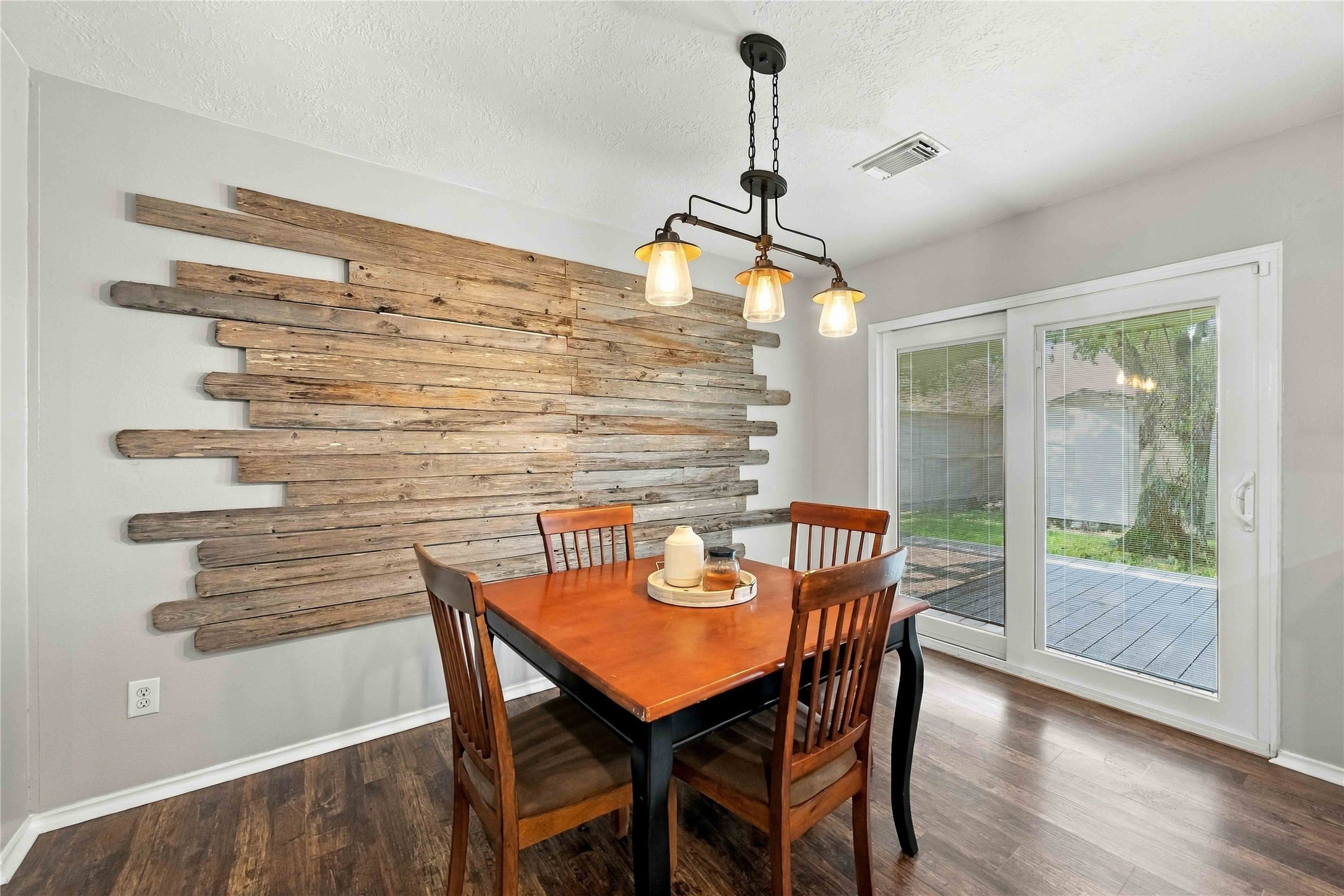 1210 Cambay Drive Property Photo 10