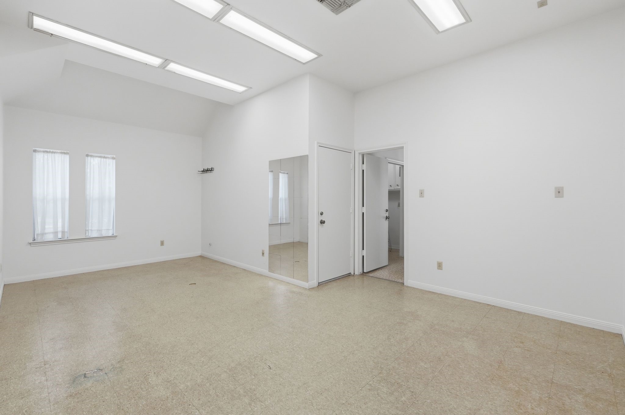 5610 Fountainbridge Lane Property Photo 37