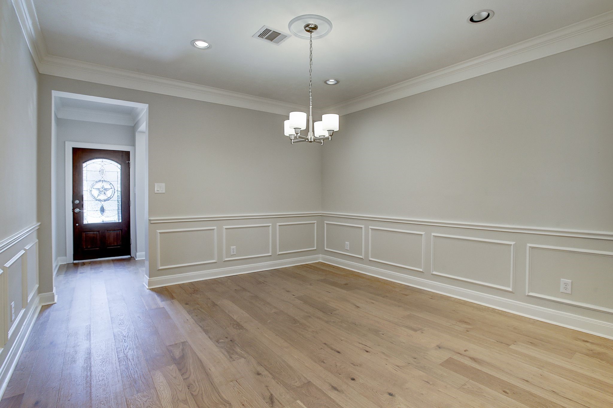 2944 Sandcastle Lane Property Photo 8