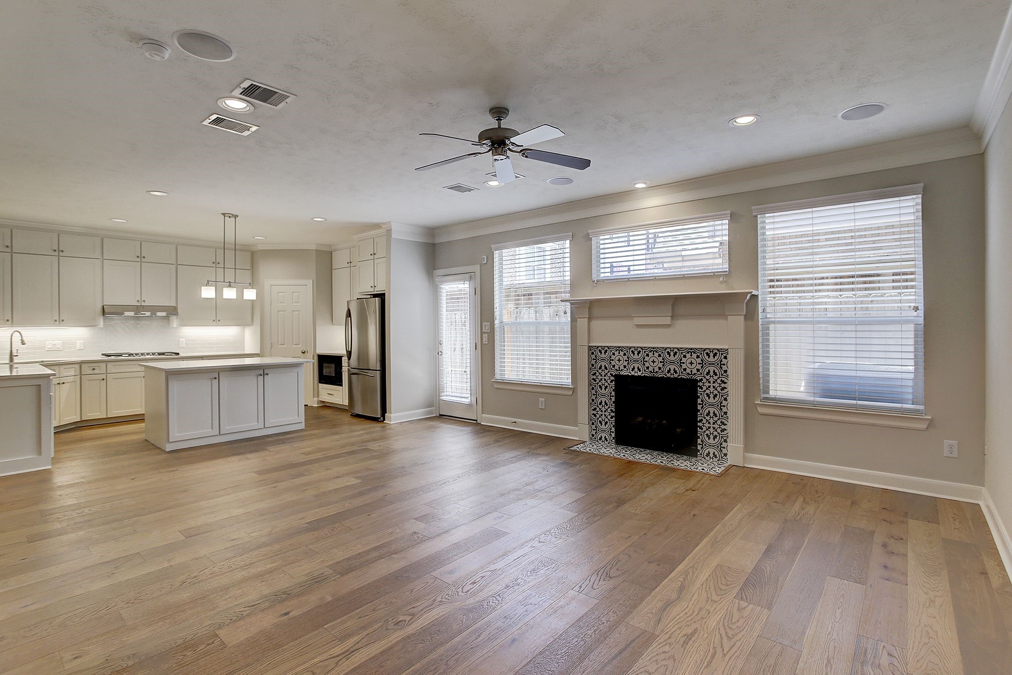 2944 Sandcastle Lane Property Photo 18