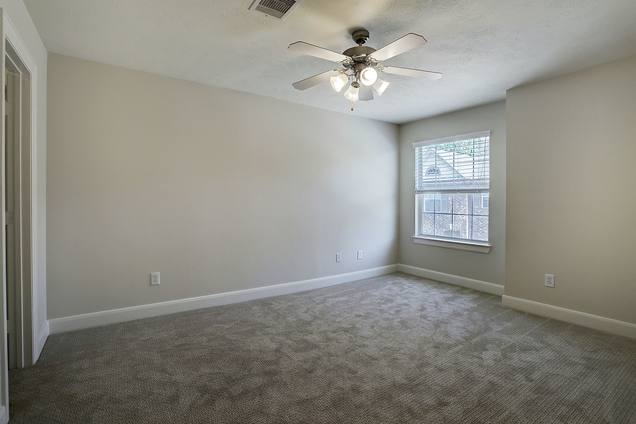 2944 Sandcastle Lane Property Photo 29