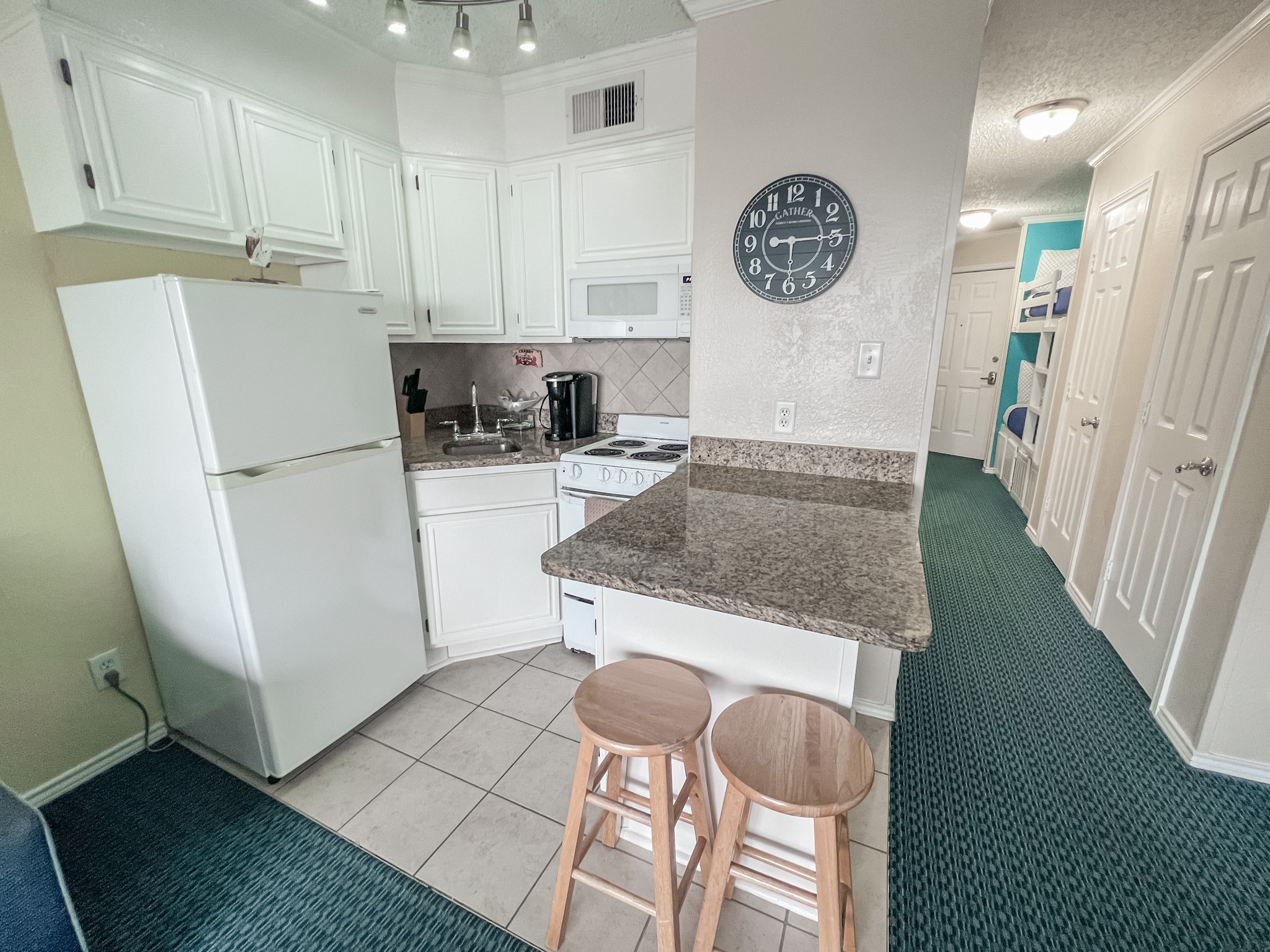 6102 Seawall Boulevard 370 Property Photo 3