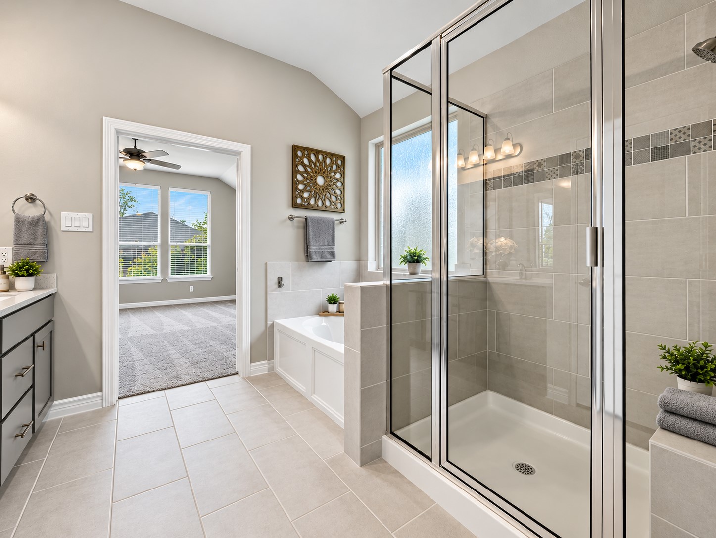 211 Selado Creek Drive Property Photo 24