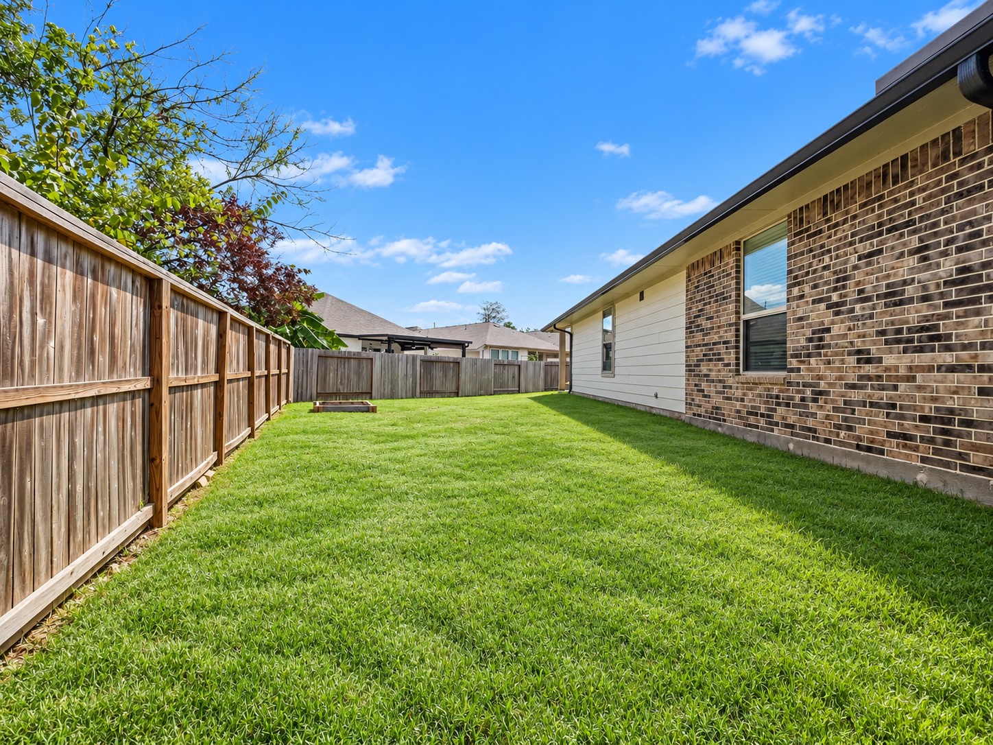 211 Selado Creek Drive Property Photo 42