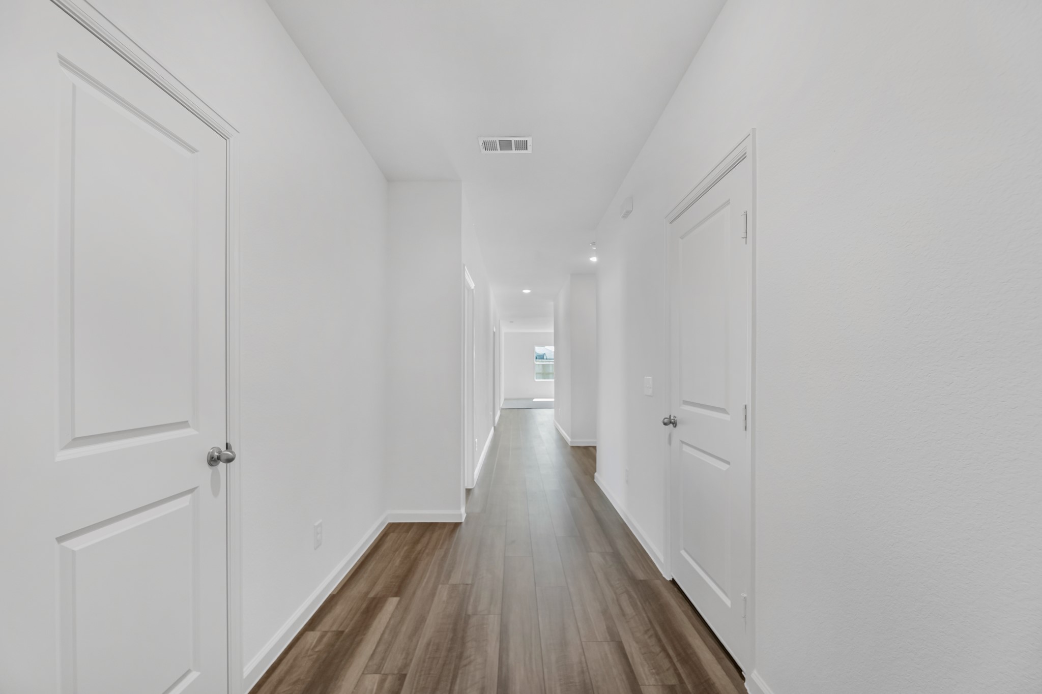 6315 Kerry Highlands Way Property Photo 8