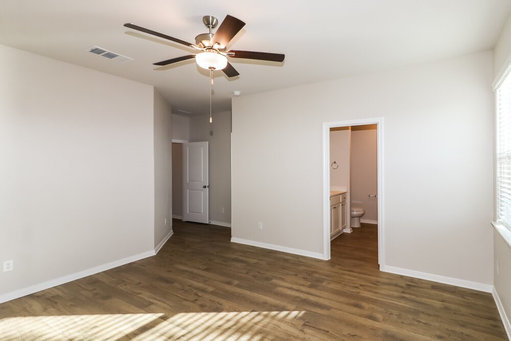 7630 Tipton Meadow Way Property Photo 9