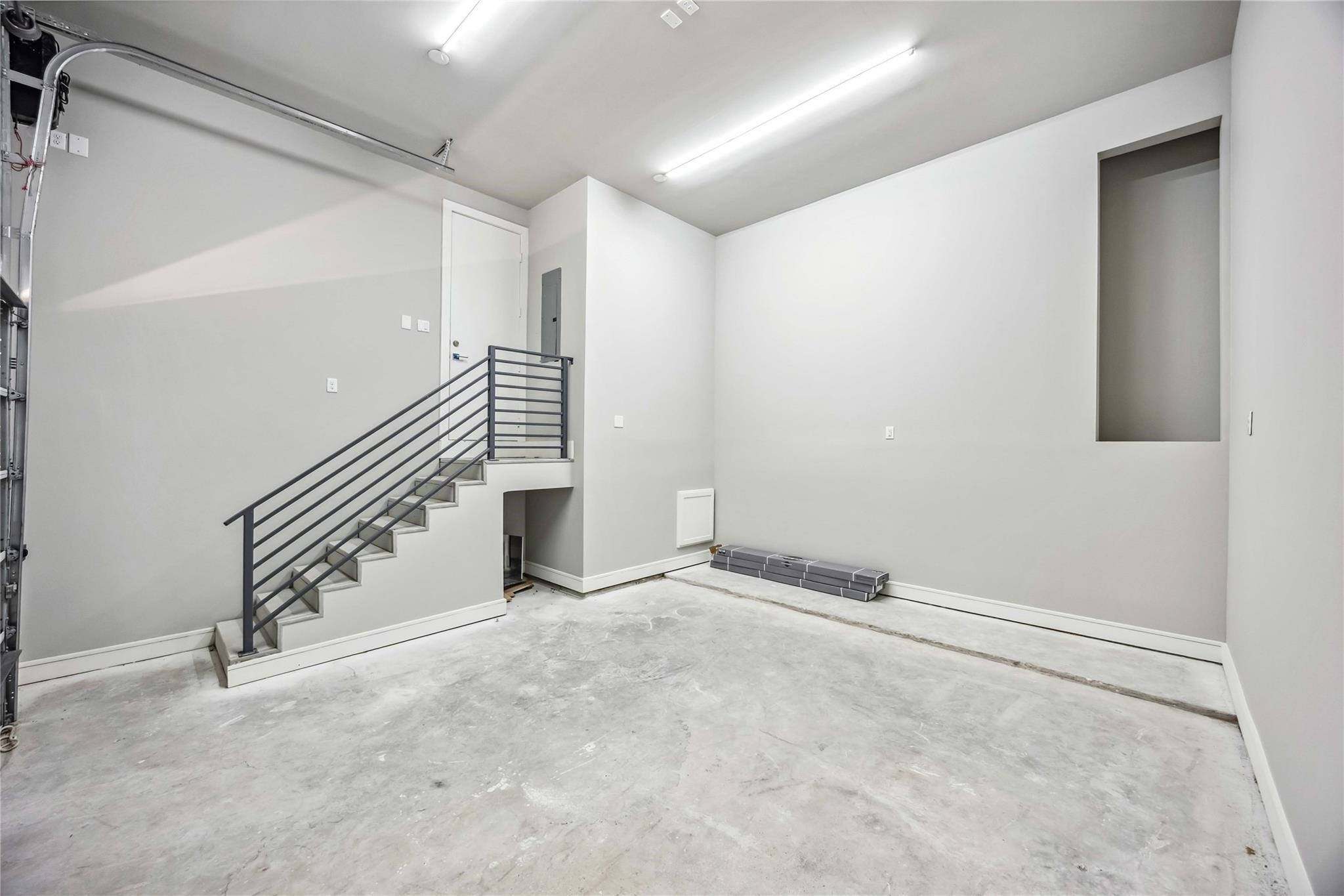 1113 W 21st Street Property Photo 33