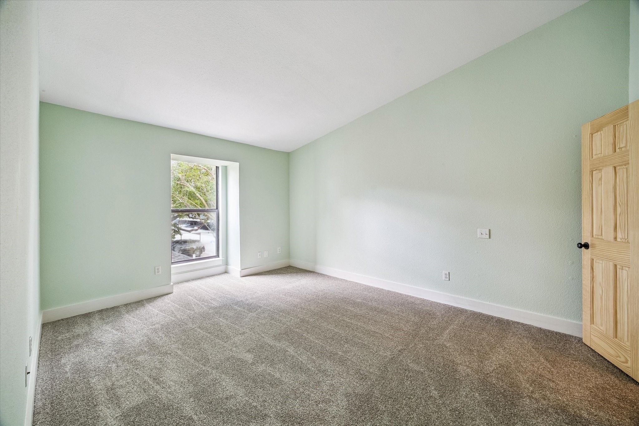 5711 Sugar Hill Drive 70 Property Photo 9