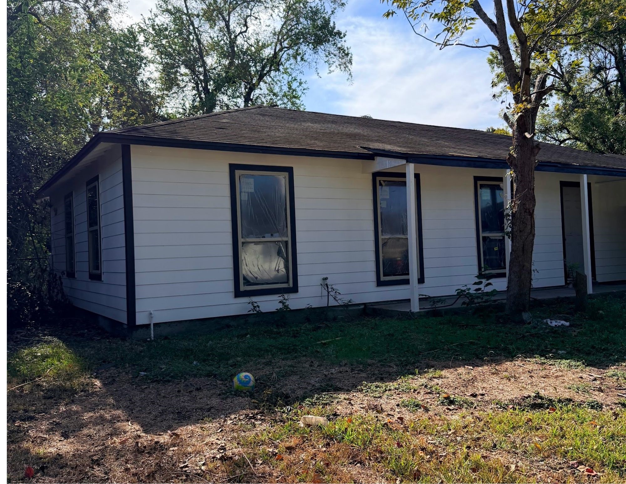 5626 Schevers Street Property Photo 4