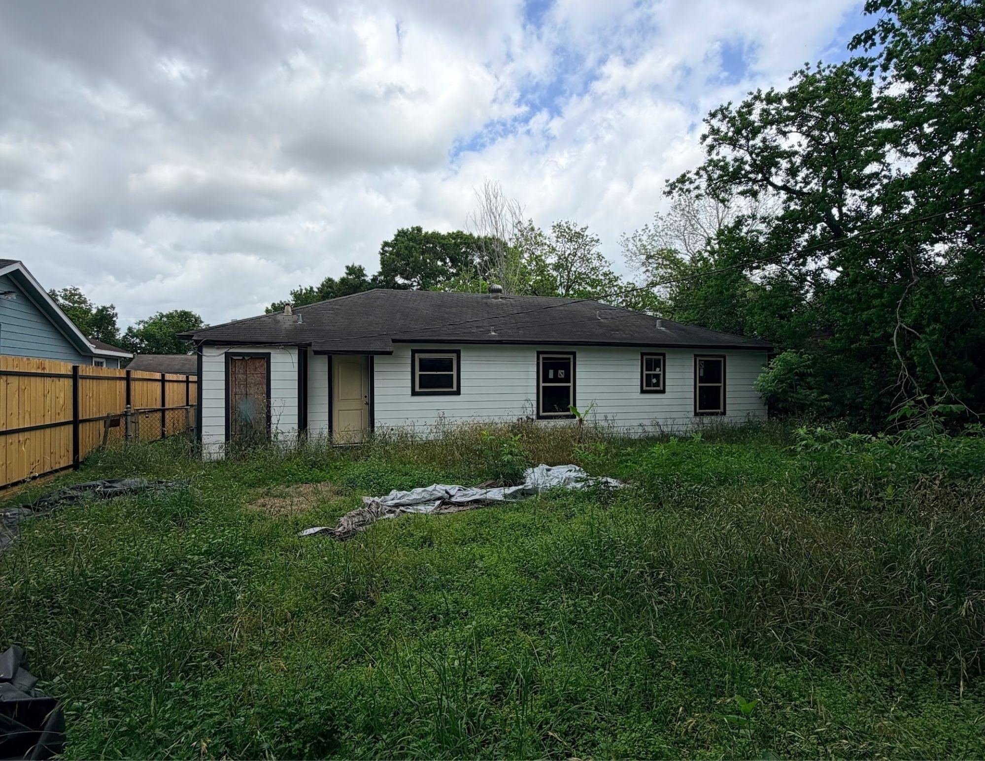 5626 Schevers Street Property Photo 5
