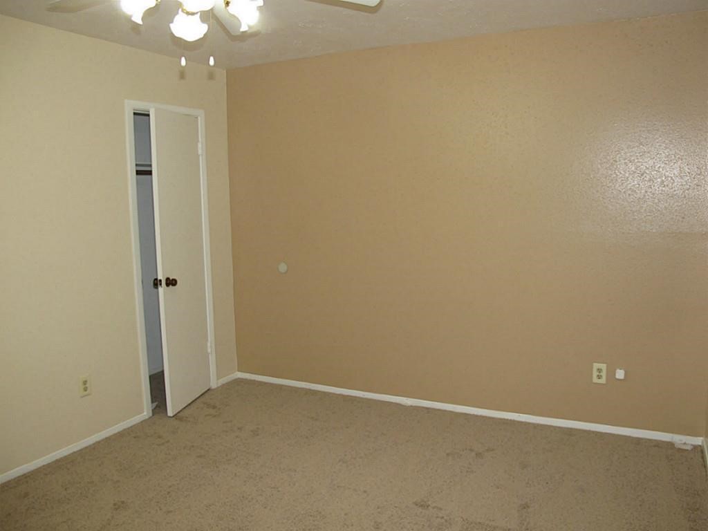 24019 Tayloe House Lane Property Photo 12