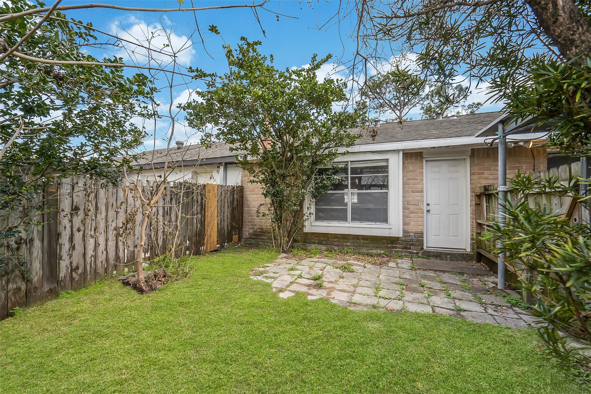 7265 Chasewood Drive Property Photo 16