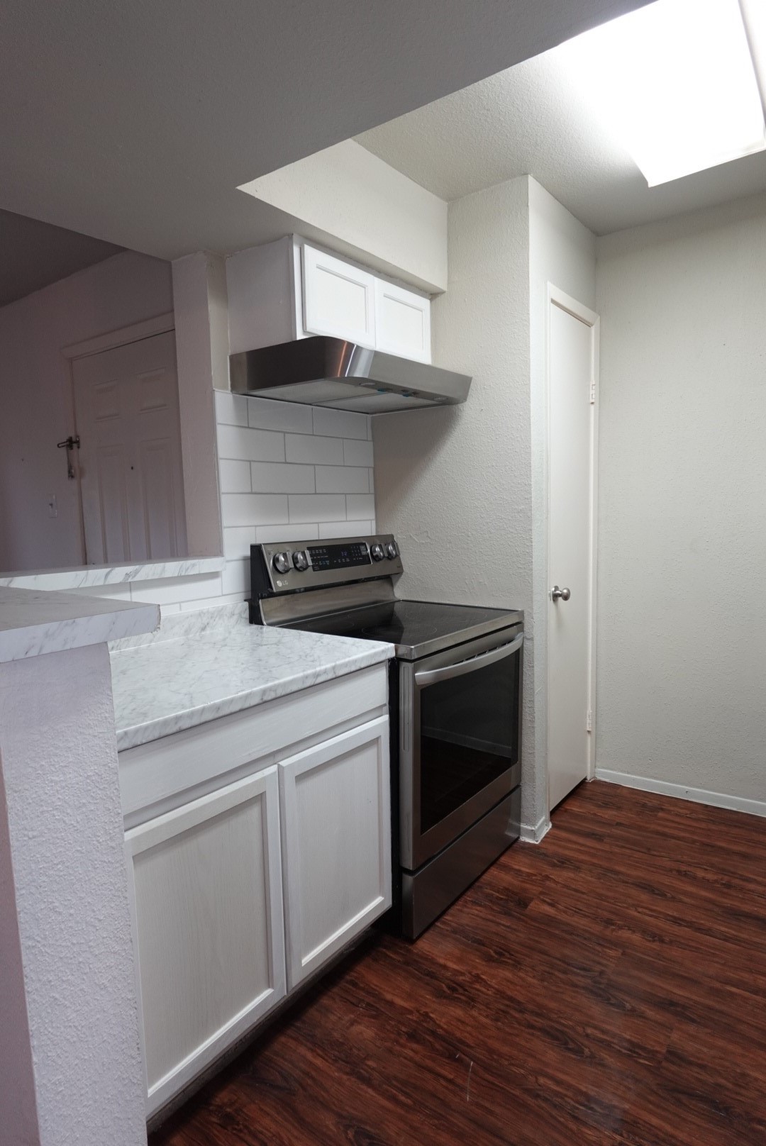 6001 Reims Road 1207 Property Photo 12