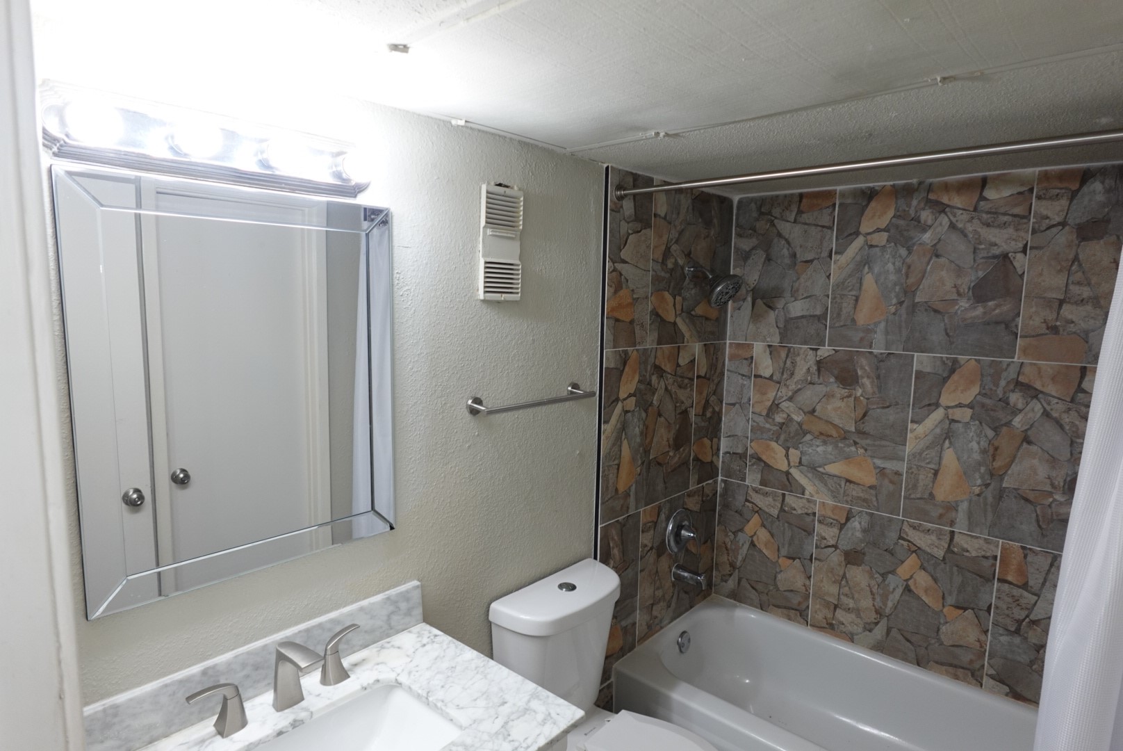 6001 Reims Road 1207 Property Photo 24