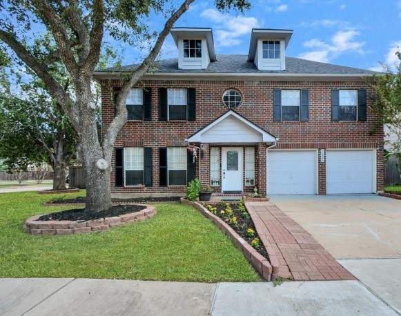 16403 Dawncrest Way Property Photo 1
