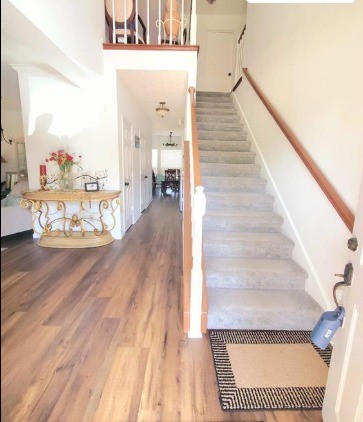 16403 Dawncrest Way Property Photo 4