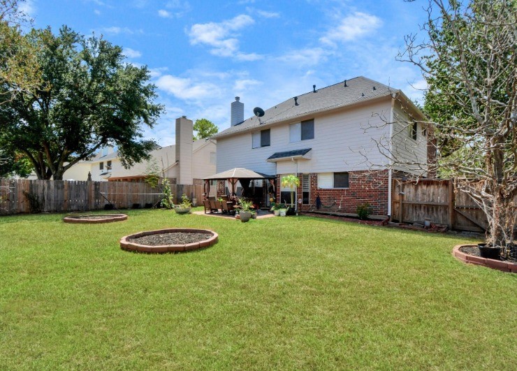 16403 Dawncrest Way Property Photo 12