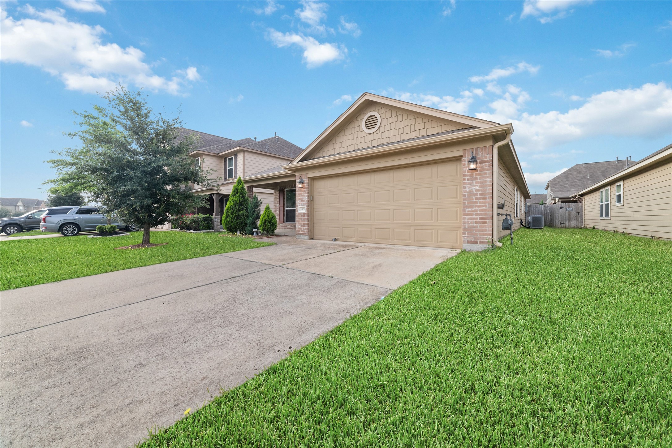 3307 Upland Spring Trace Property Photo 2