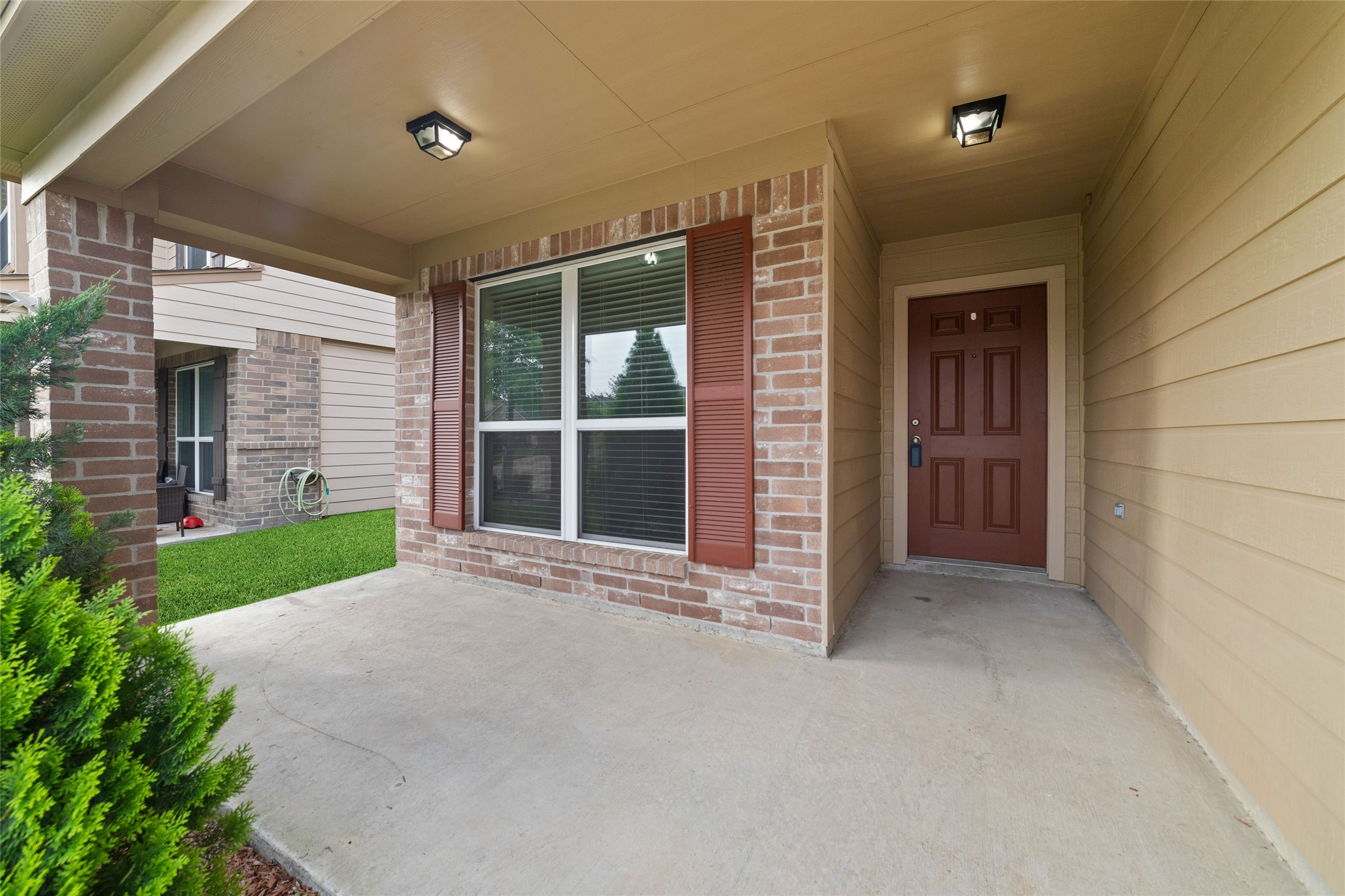 3307 Upland Spring Trace Property Photo 3
