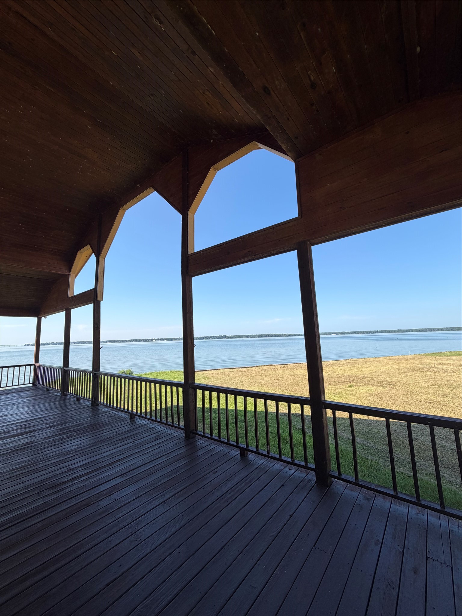 245 Bridgewater Property Photo 1