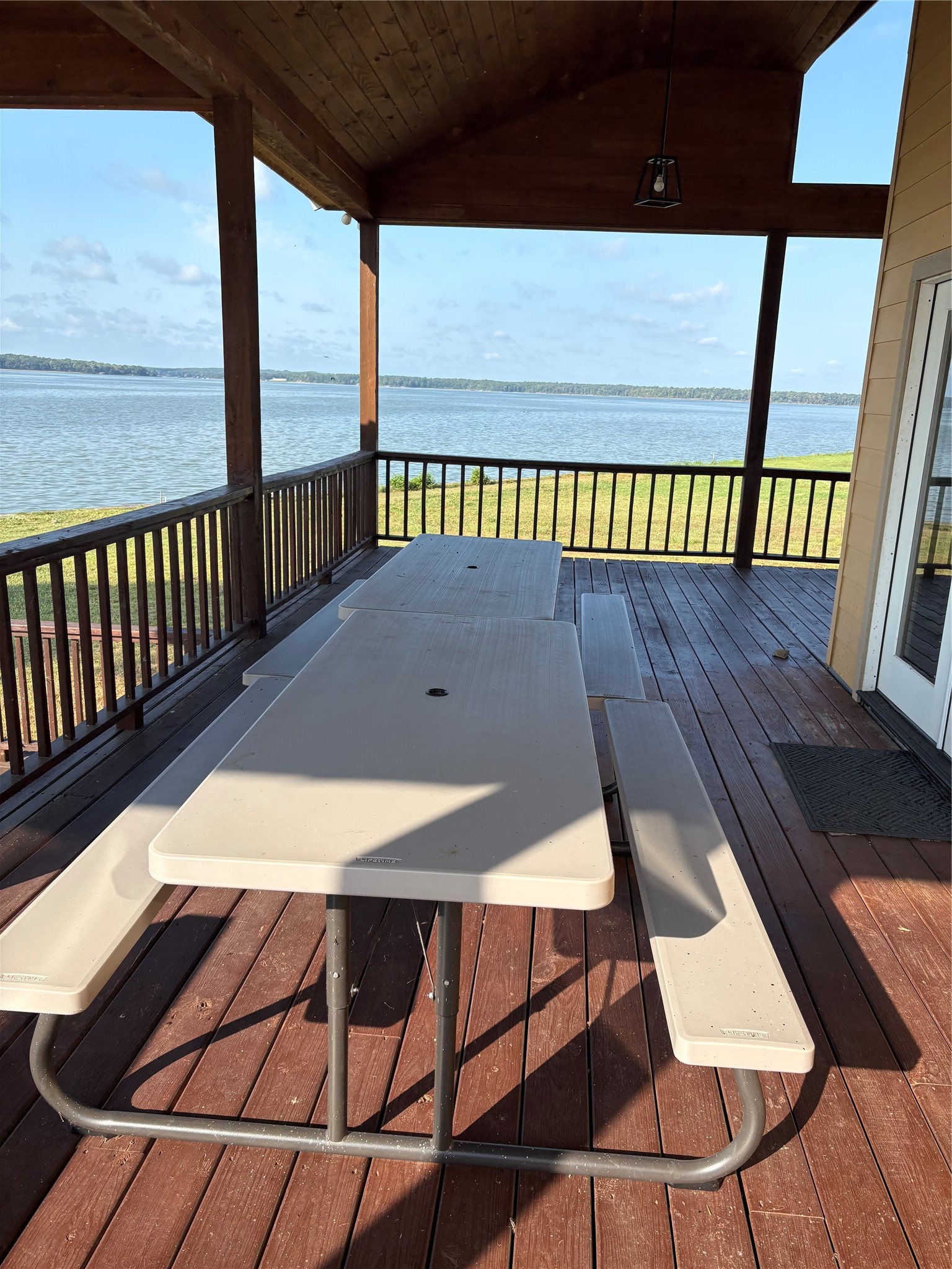 245 Bridgewater Property Photo 16