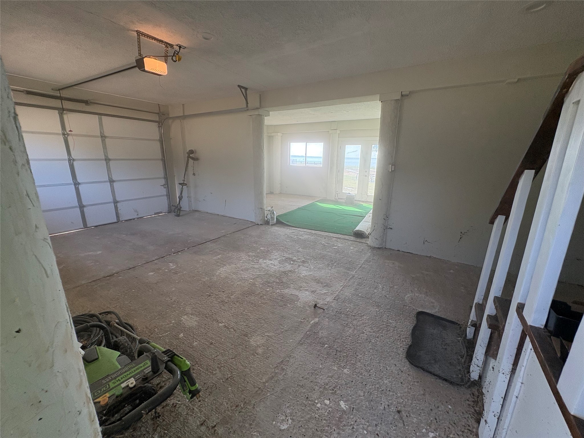 245 Bridgewater Property Photo 19