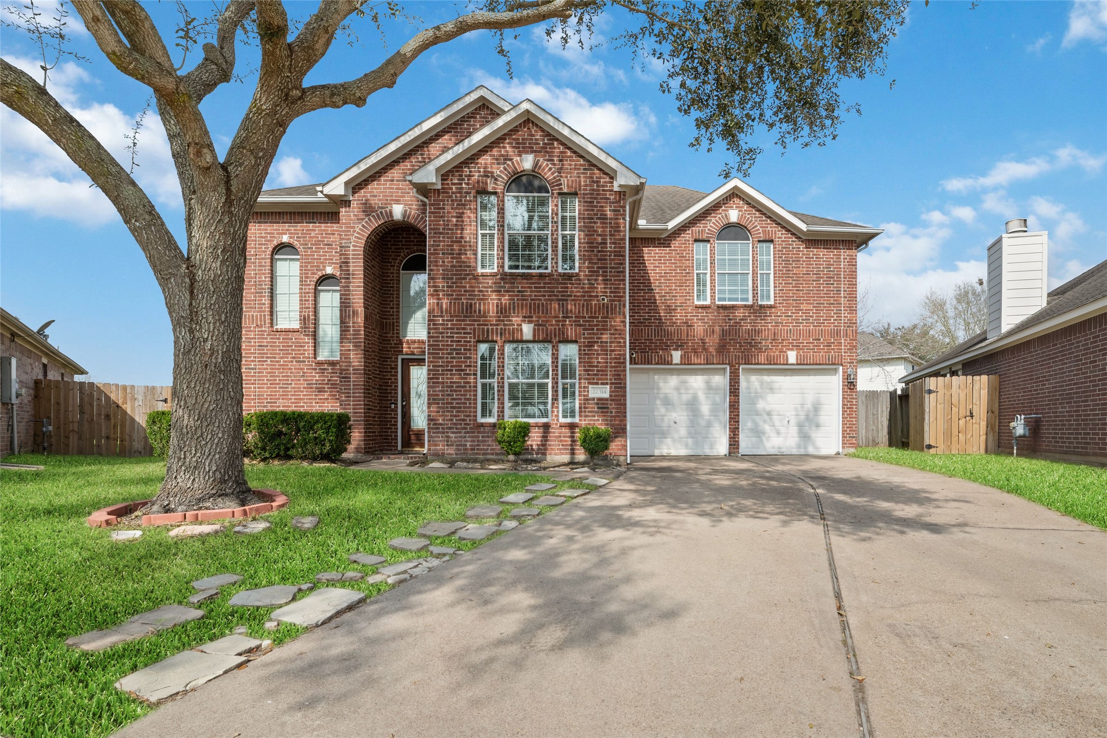 22314 Laguna Trace Court Property Photo 1