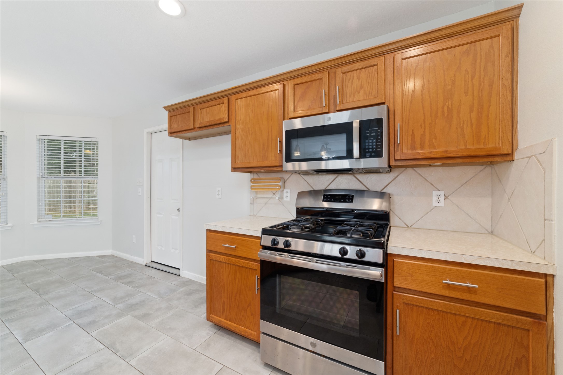 22314 Laguna Trace Court Property Photo 15