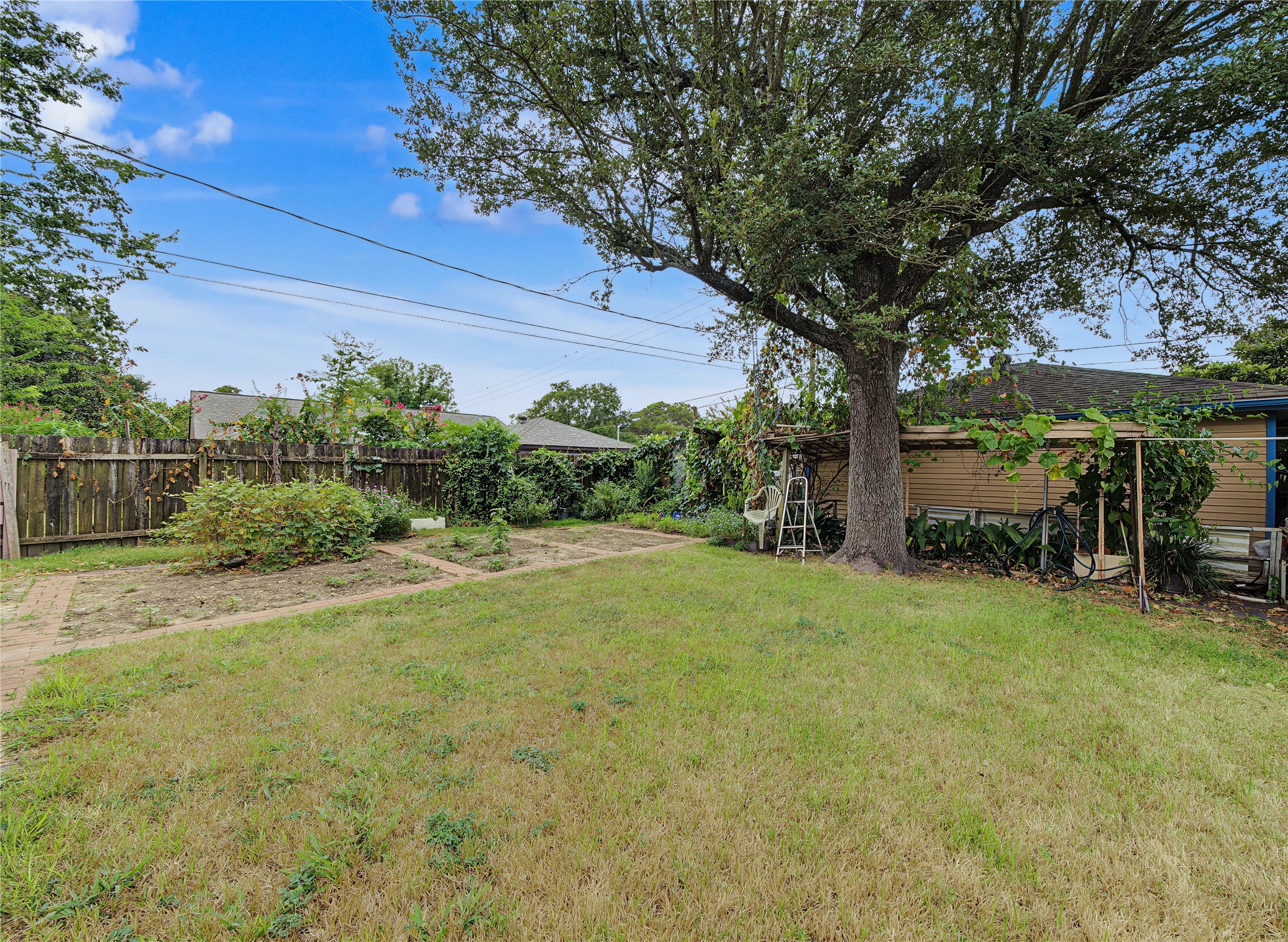 8939 Concho Street Property Photo 15