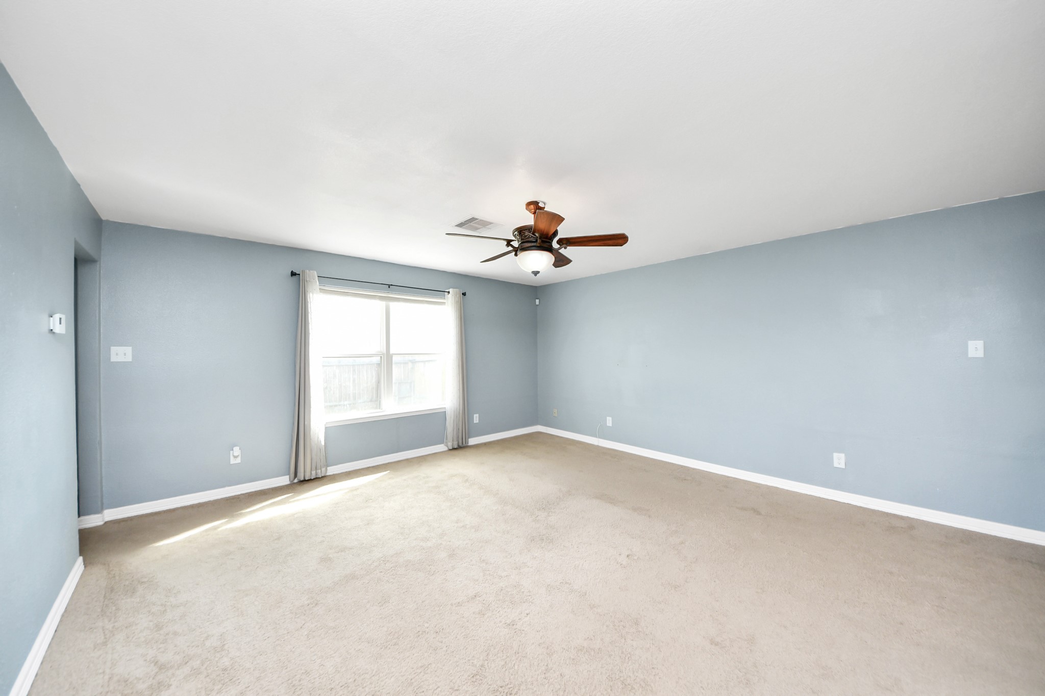 6410 Lost Pines Bend Property Photo 6