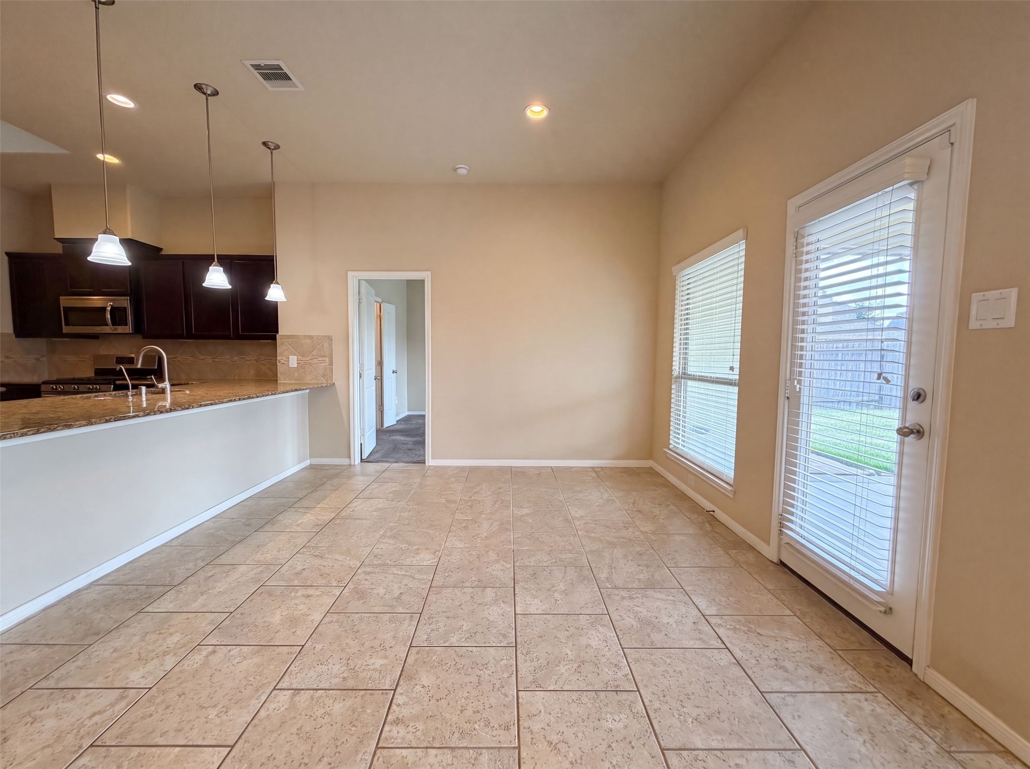4511 Fenway Park Way Property Photo 6
