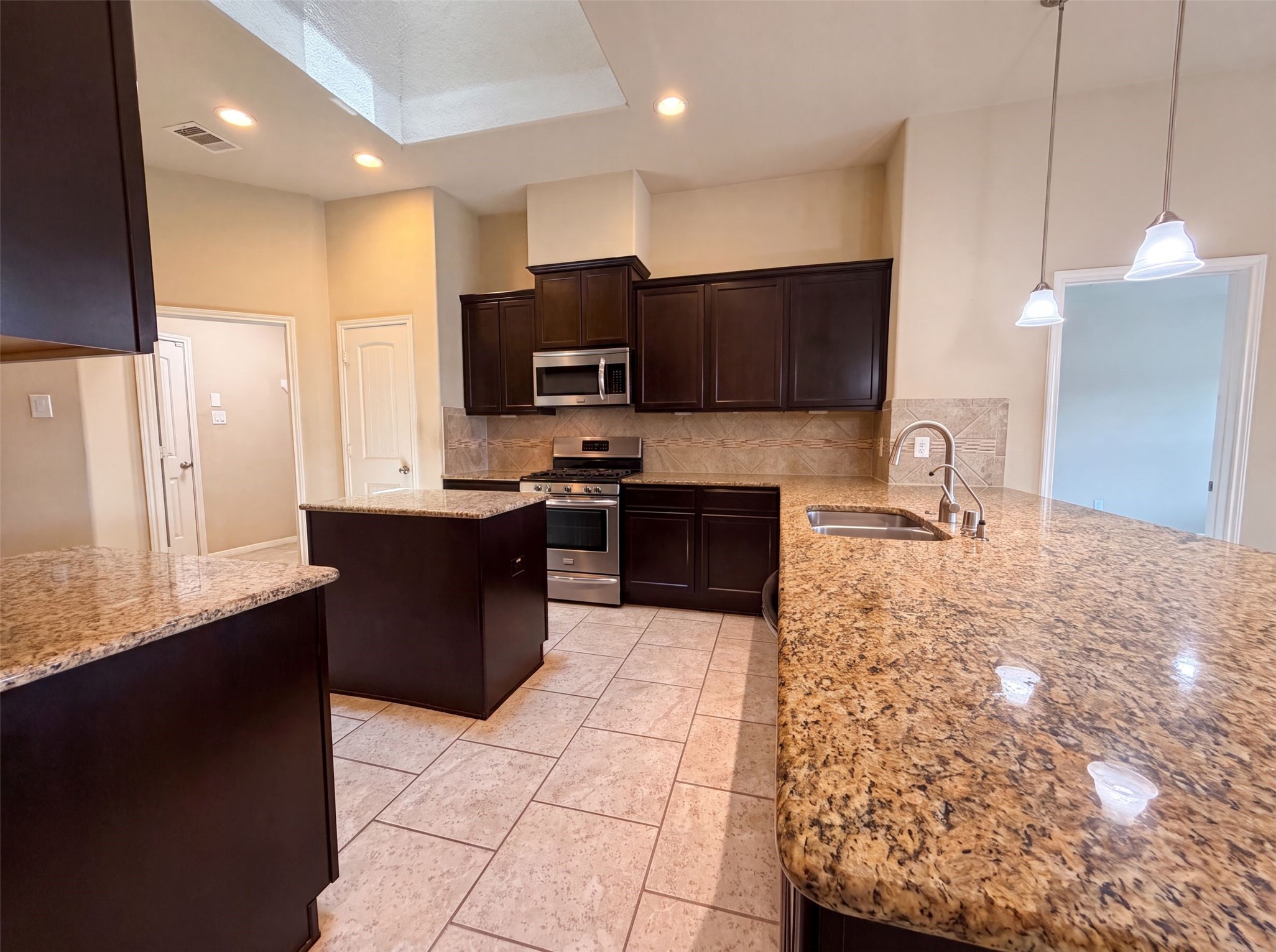 4511 Fenway Park Way Property Photo 13
