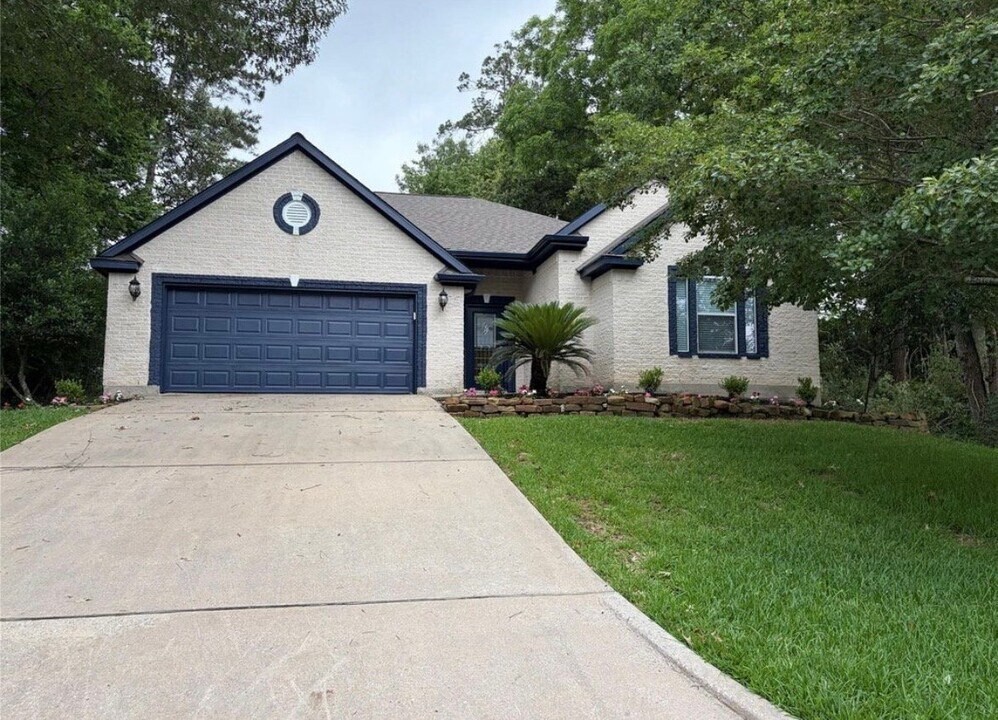 3818 Treasure Island Drive Property Photo 1