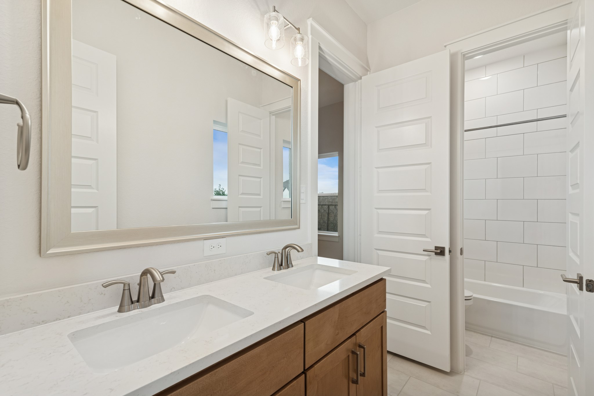 1002 Boykin Court Property Photo 32