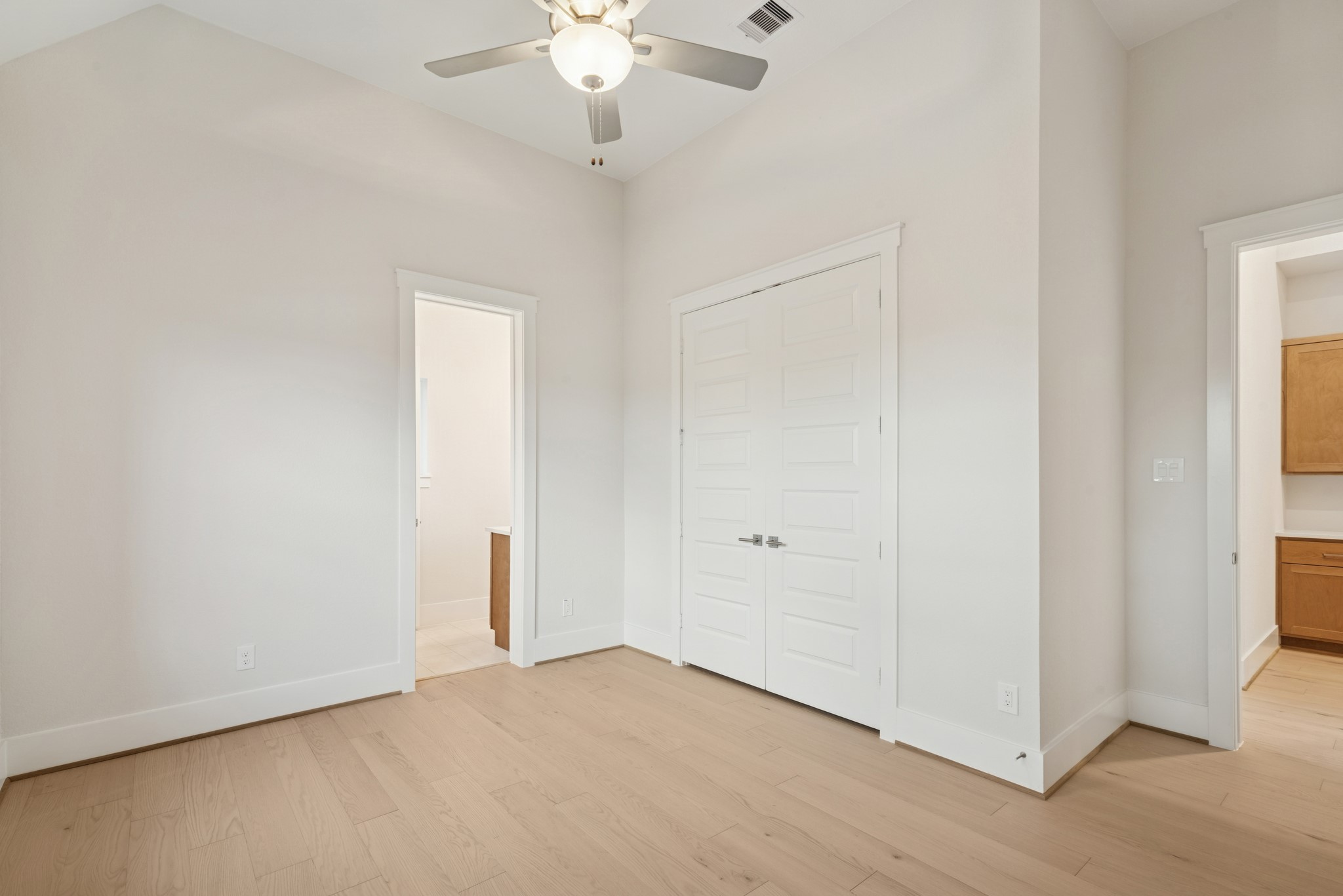 1002 Boykin Court Property Photo 34