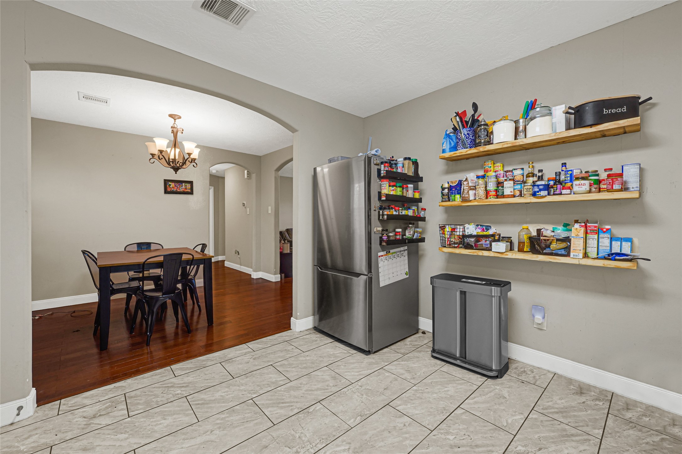 4529 Perry Street Property Photo 6