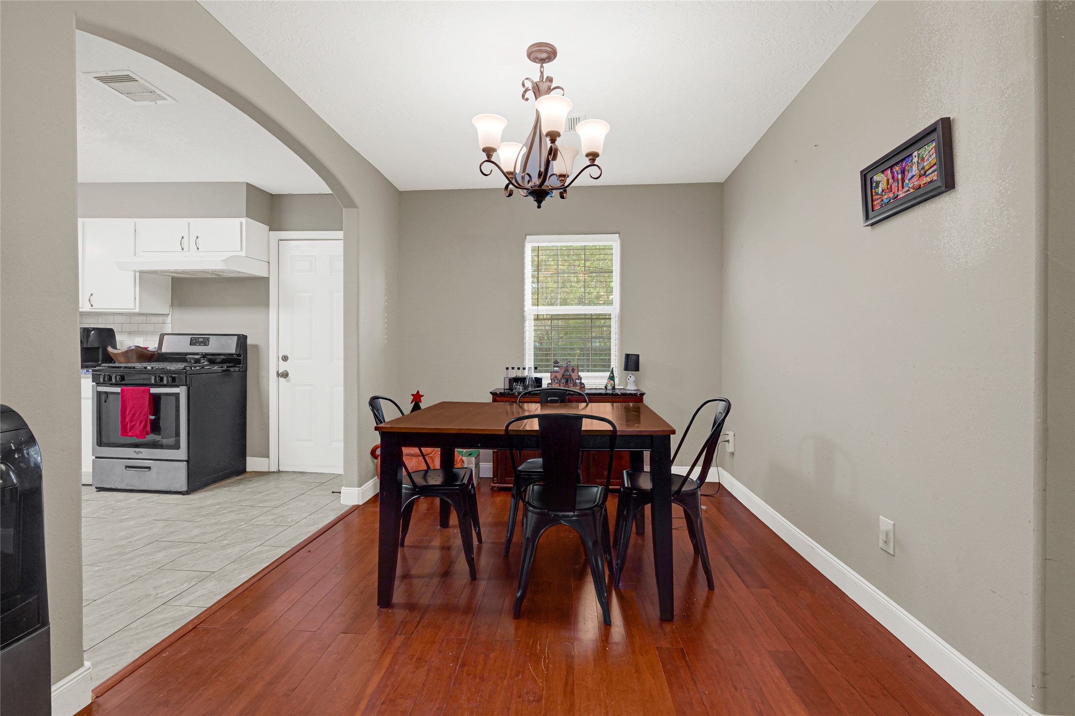 4529 Perry Street Property Photo 9